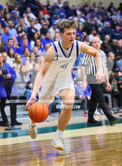 Thumbnail 1 in Port Washington vs. East Meadow (NYSPHSAA Section 8 Class AAA Final) photogallery.