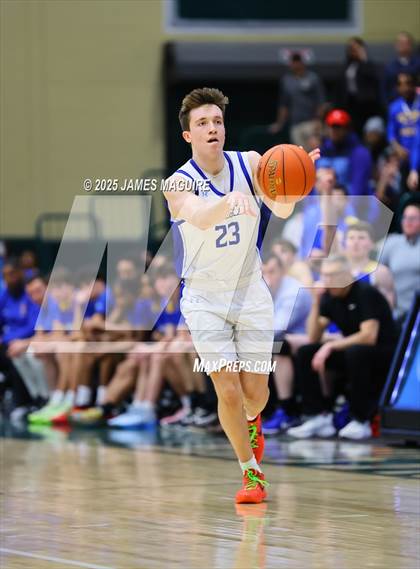 Thumbnail 2 in Port Washington vs. East Meadow (NYSPHSAA Section 8 Class AAA Final) photogallery.