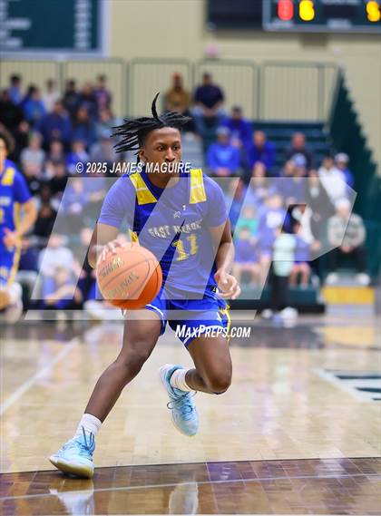 Thumbnail 3 in Port Washington vs. East Meadow (NYSPHSAA Section 8 Class AAA Final) photogallery.