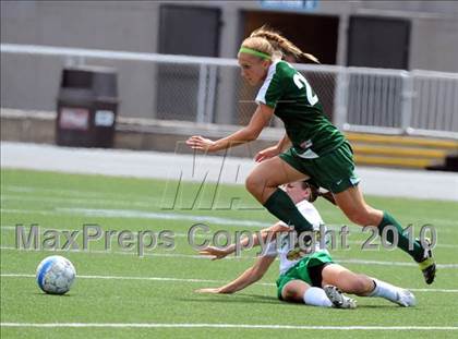 Thumbnail 3 in Donegal vs Trinity (PIAA Class AA Final) photogallery.