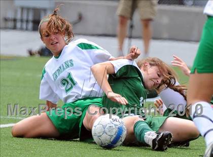 Thumbnail 2 in Donegal vs Trinity (PIAA Class AA Final) photogallery.
