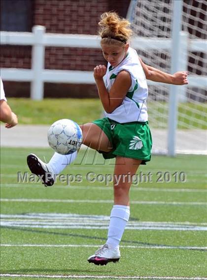 Thumbnail 2 in Donegal vs Trinity (PIAA Class AA Final) photogallery.