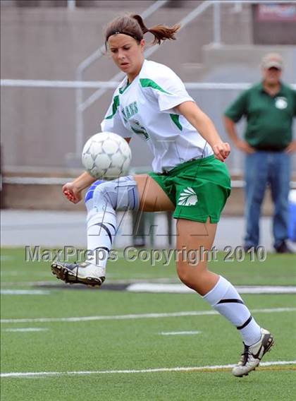 Thumbnail 3 in Donegal vs Trinity (PIAA Class AA Final) photogallery.