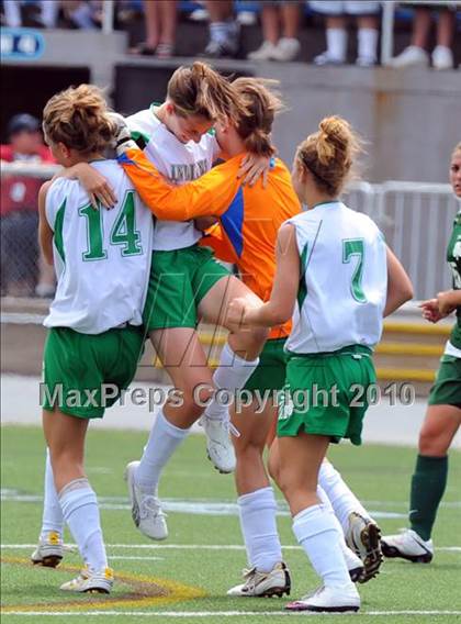 Thumbnail 2 in Donegal vs Trinity (PIAA Class AA Final) photogallery.