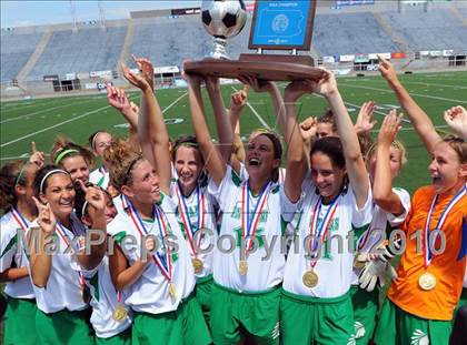Thumbnail 2 in Donegal vs Trinity (PIAA Class AA Final) photogallery.