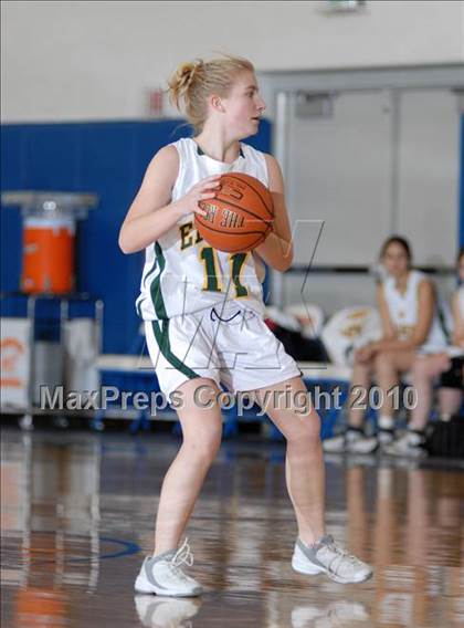 Thumbnail 2 in Eldred vs. Chapel Field (Hambletonian Classic) photogallery.