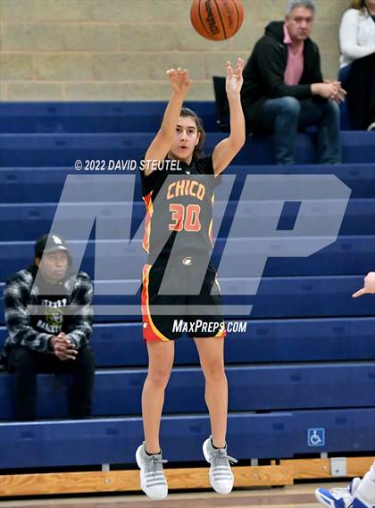Thumbnail 2 in Chico vs. Faith Christian (Sutter Tournament) photogallery.