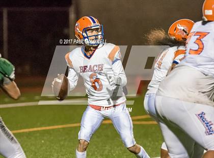 Thumbnail 2 in Rainier Beach vs. Peninsula (WIAA 3A Quarterfinal) photogallery.