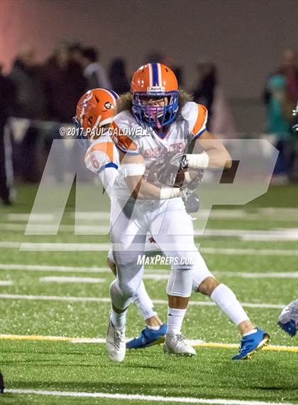 Thumbnail 3 in Rainier Beach vs. Peninsula (WIAA 3A Quarterfinal) photogallery.