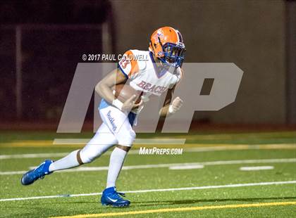 Thumbnail 2 in Rainier Beach vs. Peninsula (WIAA 3A Quarterfinal) photogallery.
