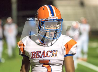 Thumbnail 1 in Rainier Beach vs. Peninsula (WIAA 3A Quarterfinal) photogallery.