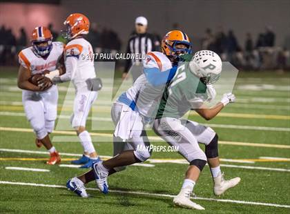 Thumbnail 1 in Rainier Beach vs. Peninsula (WIAA 3A Quarterfinal) photogallery.