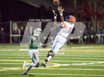 Thumbnail 1 in Rainier Beach vs. Peninsula (WIAA 3A Quarterfinal) photogallery.
