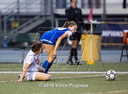 Thumbnail 2 in El Camino Real vs. Taft (CIF LACS D1 Final) photogallery.