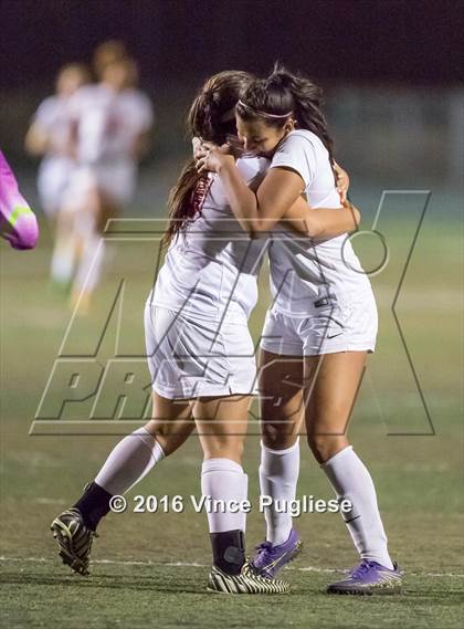 Thumbnail 2 in El Camino Real vs. Taft (CIF LACS D1 Final) photogallery.