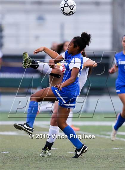 Thumbnail 3 in El Camino Real vs. Taft (CIF LACS D1 Final) photogallery.