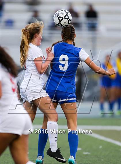 Thumbnail 2 in El Camino Real vs. Taft (CIF LACS D1 Final) photogallery.