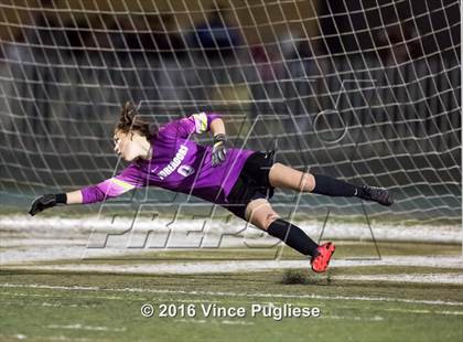 Thumbnail 3 in El Camino Real vs. Taft (CIF LACS D1 Final) photogallery.