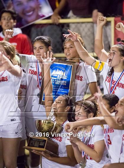 Thumbnail 2 in El Camino Real vs. Taft (CIF LACS D1 Final) photogallery.