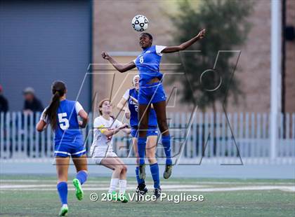 Thumbnail 2 in El Camino Real vs. Taft (CIF LACS D1 Final) photogallery.