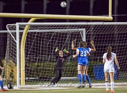 Thumbnail 2 in El Camino Real vs. Taft (CIF LACS D1 Final) photogallery.