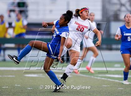 Thumbnail 1 in El Camino Real vs. Taft (CIF LACS D1 Final) photogallery.