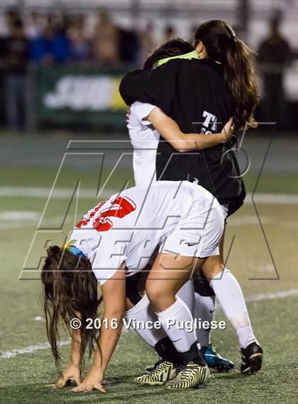 Thumbnail 1 in El Camino Real vs. Taft (CIF LACS D1 Final) photogallery.