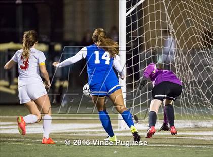Thumbnail 3 in El Camino Real vs. Taft (CIF LACS D1 Final) photogallery.