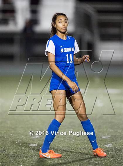 Thumbnail 2 in El Camino Real vs. Taft (CIF LACS D1 Final) photogallery.