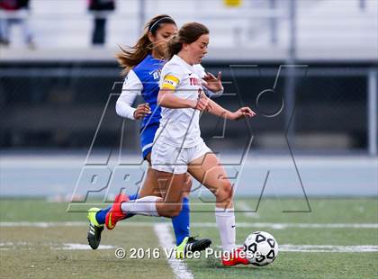 Thumbnail 3 in El Camino Real vs. Taft (CIF LACS D1 Final) photogallery.