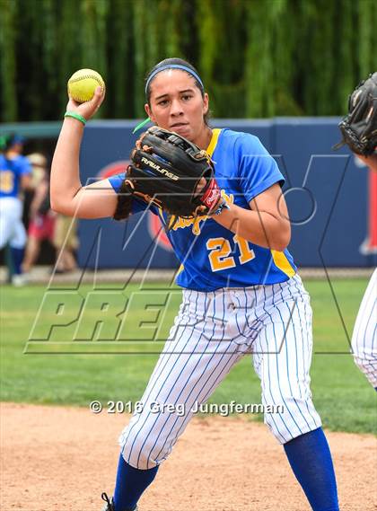 Thumbnail 2 in Newark Memorial vs Alhambra (CIF NorCal D2 Final) photogallery.
