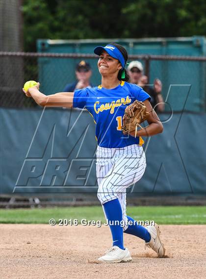 Thumbnail 2 in Newark Memorial vs Alhambra (CIF NorCal D2 Final) photogallery.
