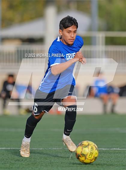 Thumbnail 3 in El Rancho vs. Trabuco Hills (Hawks Invitational) photogallery.