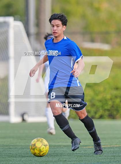Thumbnail 3 in El Rancho vs. Trabuco Hills (Hawks Invitational) photogallery.