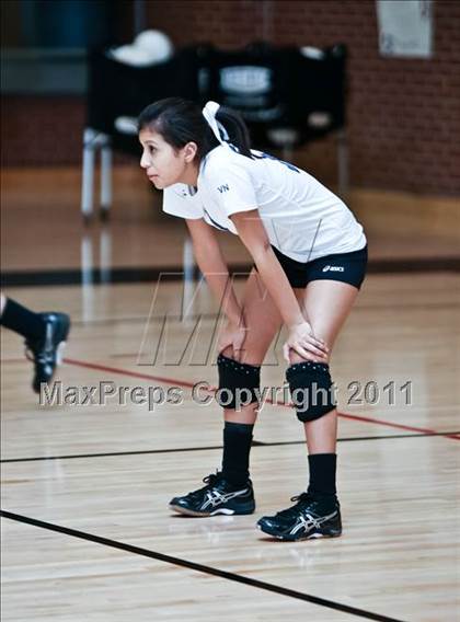 Thumbnail 2 in Crowley vs. Mansfield Summit photogallery.