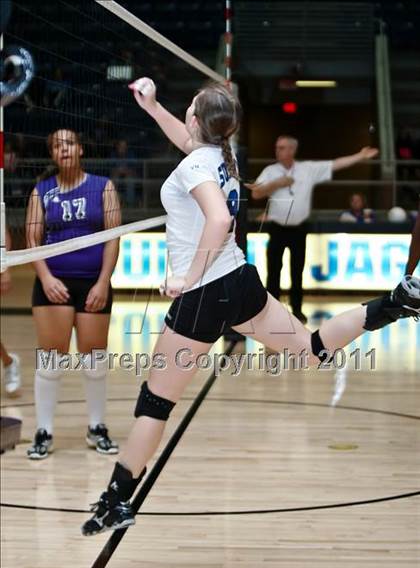 Thumbnail 1 in Crowley vs. Mansfield Summit photogallery.