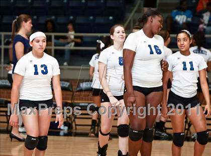 Thumbnail 3 in Crowley vs. Mansfield Summit photogallery.