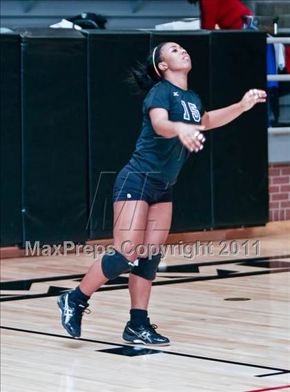 Thumbnail 2 in Crowley vs. Mansfield Summit photogallery.