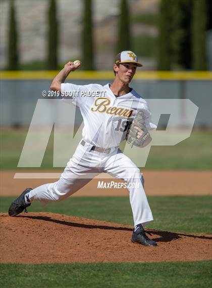 Thumbnail 2 in Temecula Valley vs Milikan (CIF SS D2 Wildcard Playoff) photogallery.