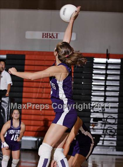 Thumbnail 2 in Gatlinburg-Pittman vs King's Academy photogallery.