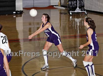 Thumbnail 1 in Gatlinburg-Pittman vs King's Academy photogallery.