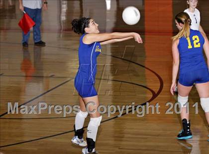 Thumbnail 1 in Gatlinburg-Pittman vs King's Academy photogallery.