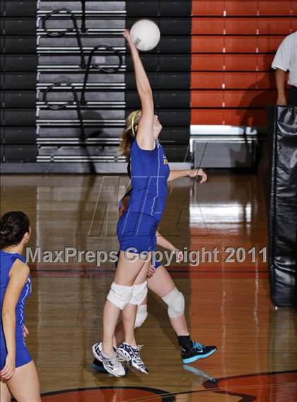 Thumbnail 2 in Gatlinburg-Pittman vs King's Academy photogallery.