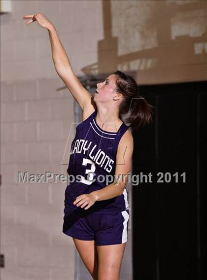 Thumbnail 1 in Gatlinburg-Pittman vs King's Academy photogallery.