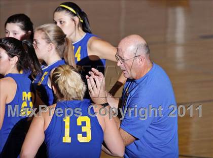 Thumbnail 1 in Gatlinburg-Pittman vs King's Academy photogallery.