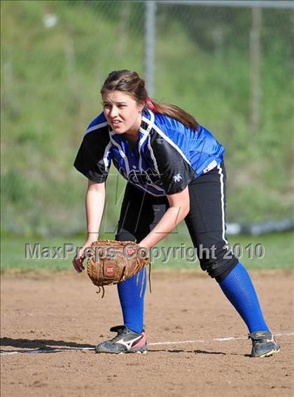 Thumbnail 1 in Woodcreek @ Rocklin photogallery.