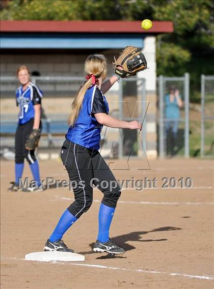 Thumbnail 1 in Woodcreek @ Rocklin photogallery.