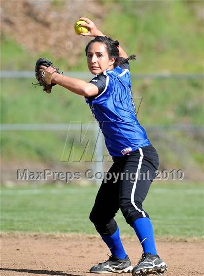 Thumbnail 1 in Woodcreek @ Rocklin photogallery.