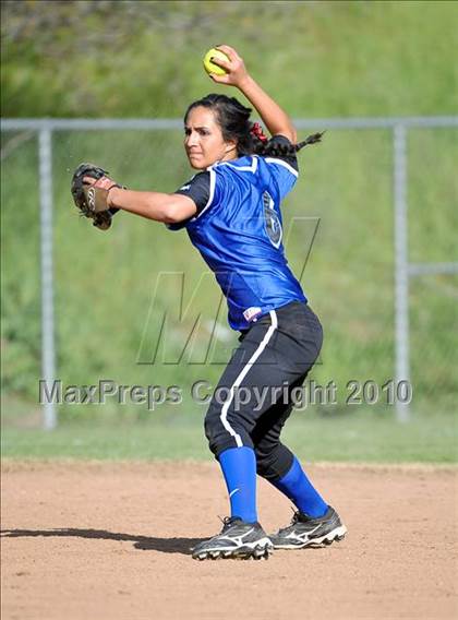 Thumbnail 3 in Woodcreek @ Rocklin photogallery.