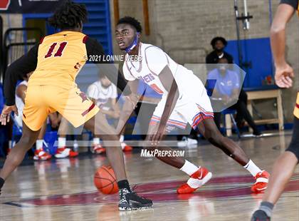 Thumbnail 3 in Cardinal Hayes vs St. Raymond (CHSAA Spring Tournament) photogallery.